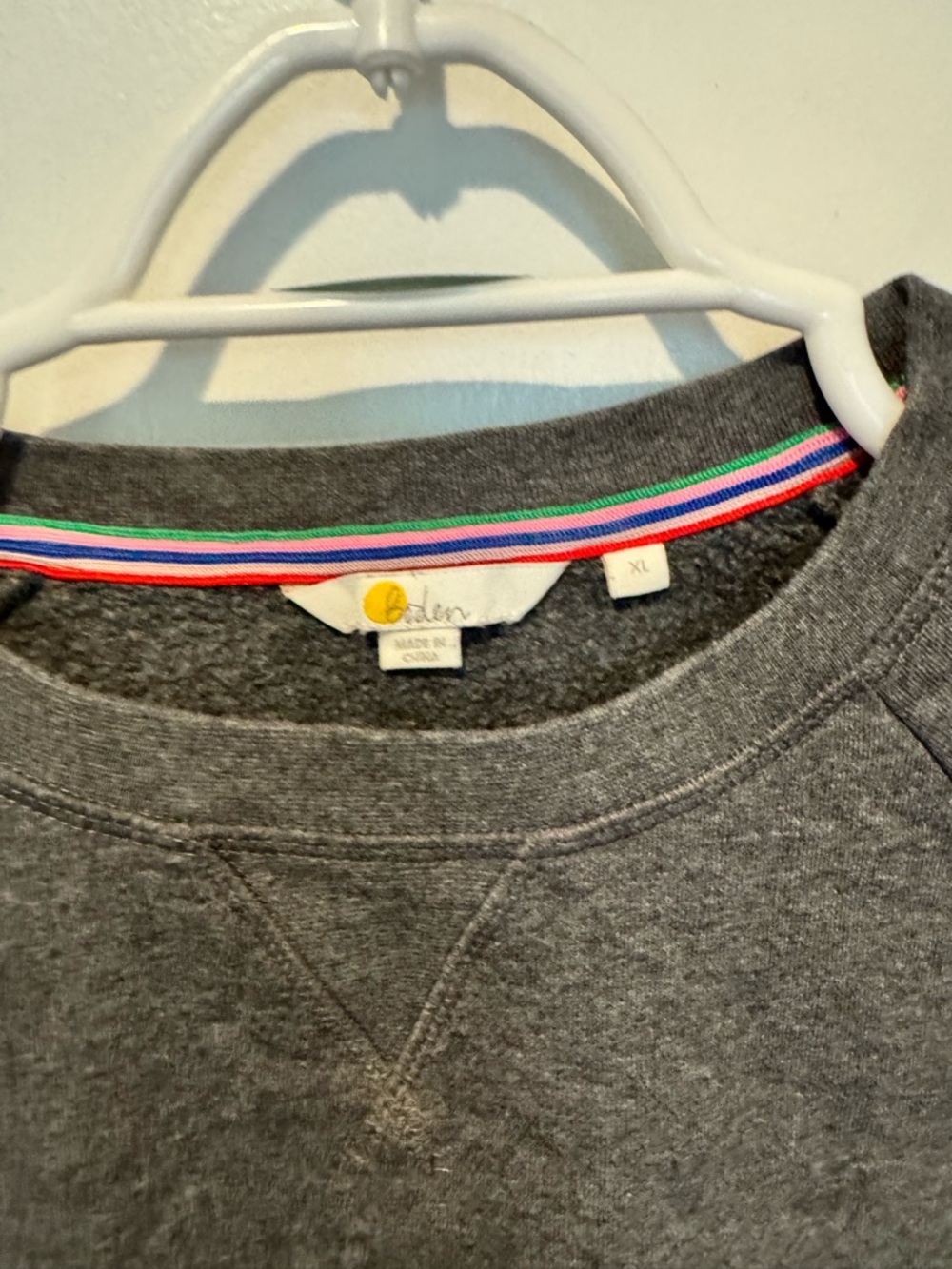 Boden Charcoal Crewneck Sweater with Toucans - XL - Picture 4 of 5